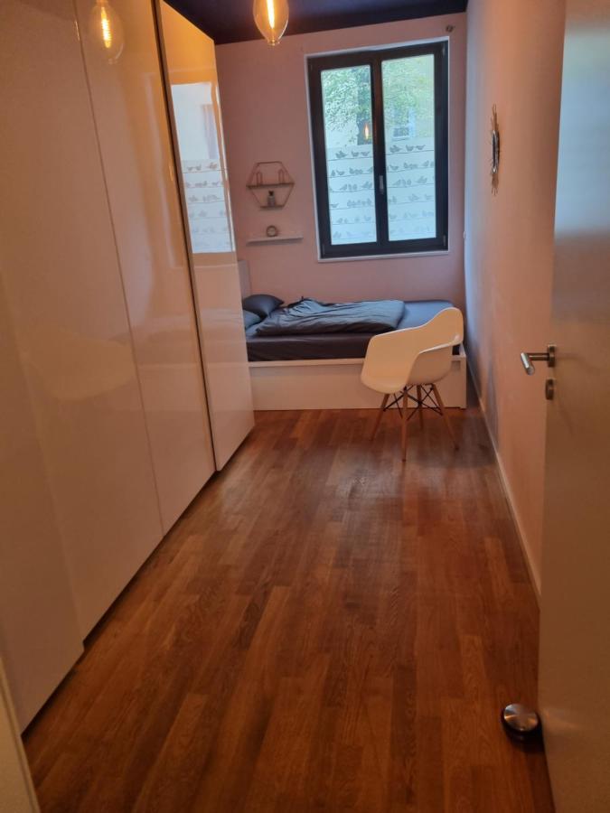 Helenas Place * Berlino